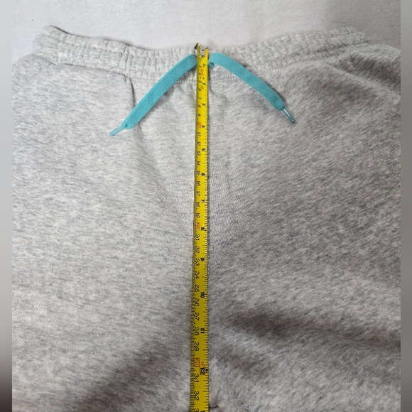 PUMA Heathered grey fleece lined cargo joggers- Women's Small - Picture 8 of 9